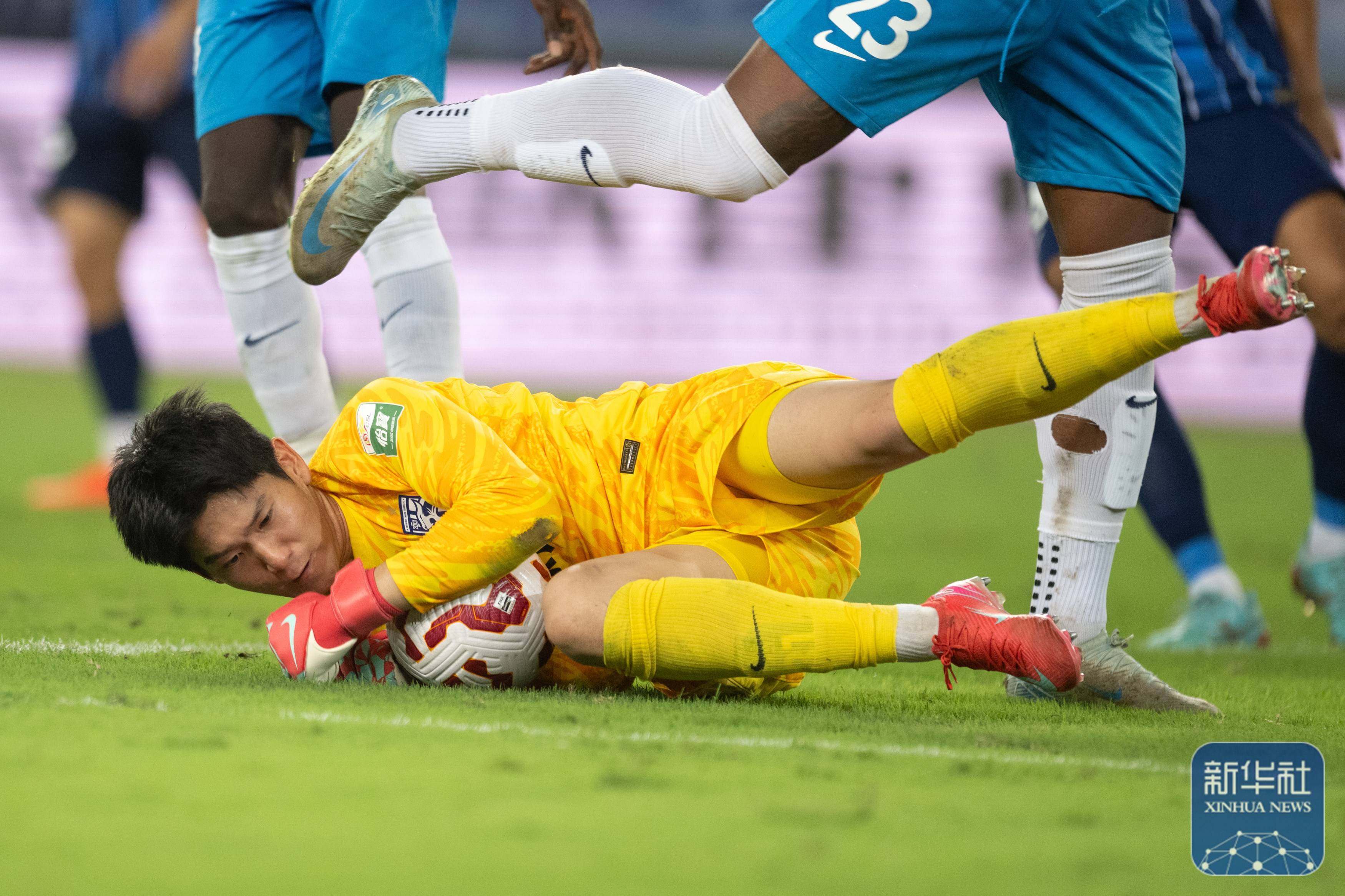 随着挑战 随着挑战