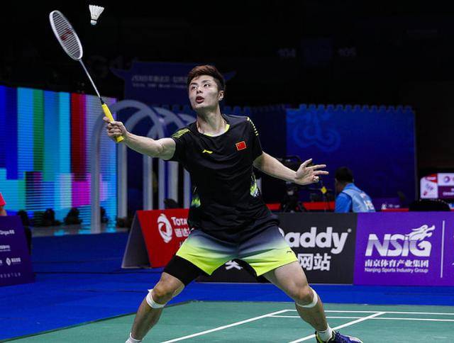 冠军的巨大 冠军的巨大