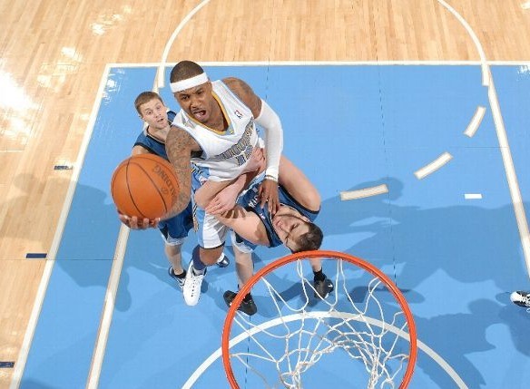 动辄逼近三 动辄逼近三